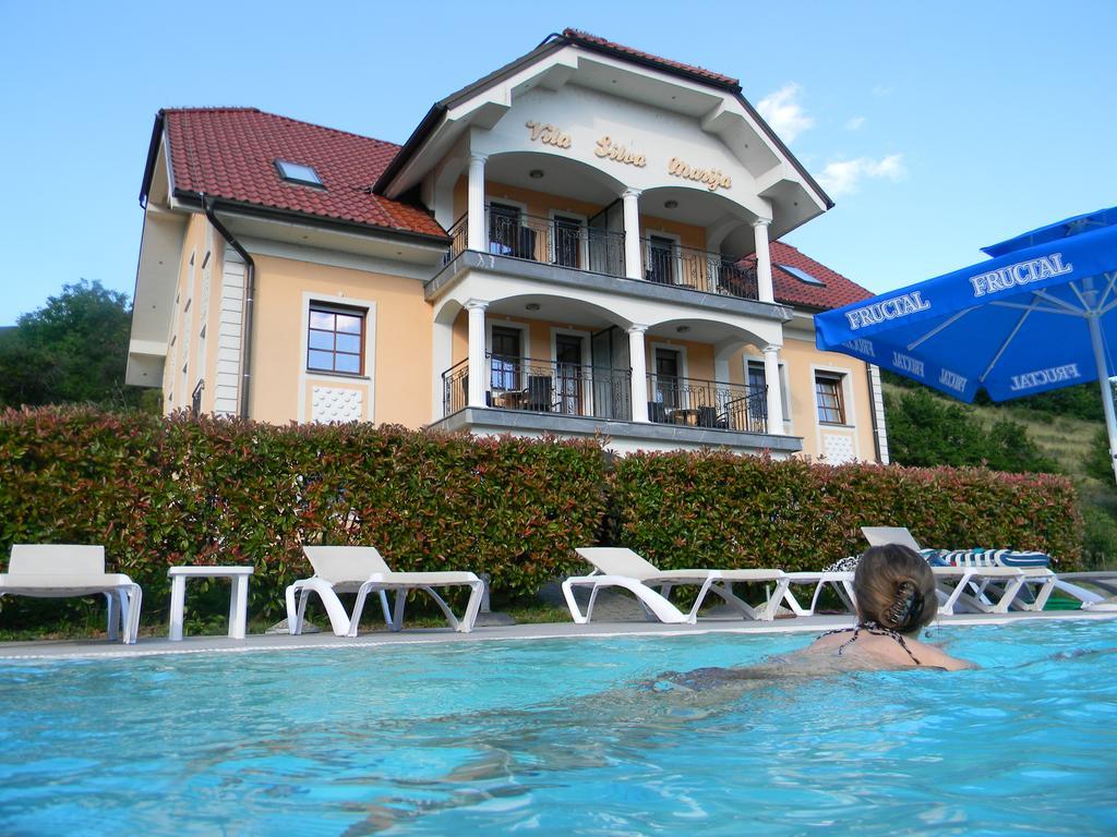Vila Silva Marija Apartments Pišece 외부 사진